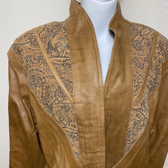 Vintage Long Brown Leather Coat - Picture 4 of 12